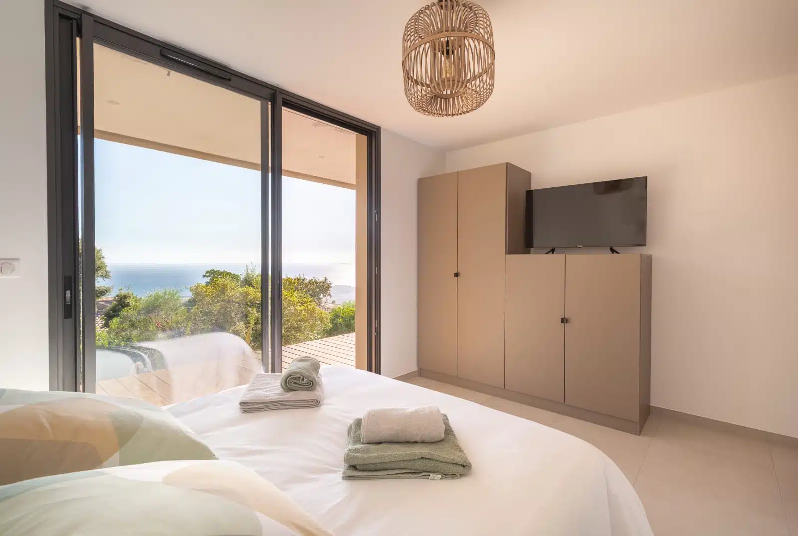 67988871 7107 44a0 977b c1ea0fa87162.jpg